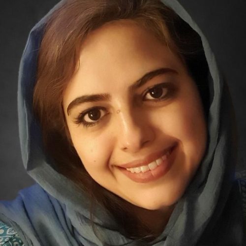 دکتر آزاده عطاری روانشناس کودک و نوجوان